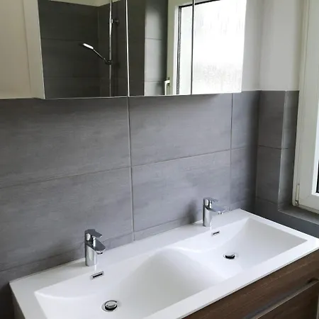 Ludenscheid-ferienwohnung De Betzler V2-90 *